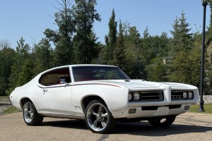 More than 60 restored muscle cars and hot rods hit the virtual auction block June 23–28 during EG Auctions’ exclusive online Cameron Collection event.